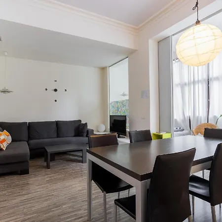 Apartment Fuer 9 Personen Ca 120 Qm In Barcelona-eixample, Costa Brava Costa Del Maresme