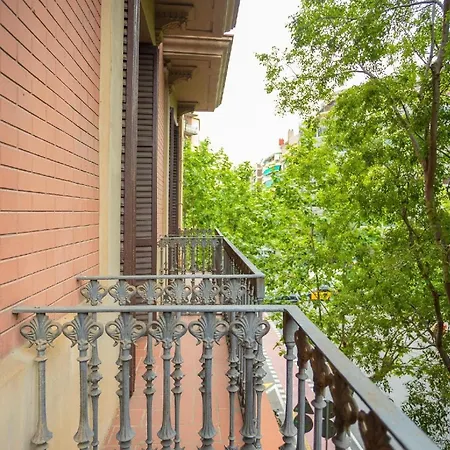 Apartment Fuer 9 Personen Ca 120 Qm In Barcelona-eixample, Costa Brava Costa Del Maresme